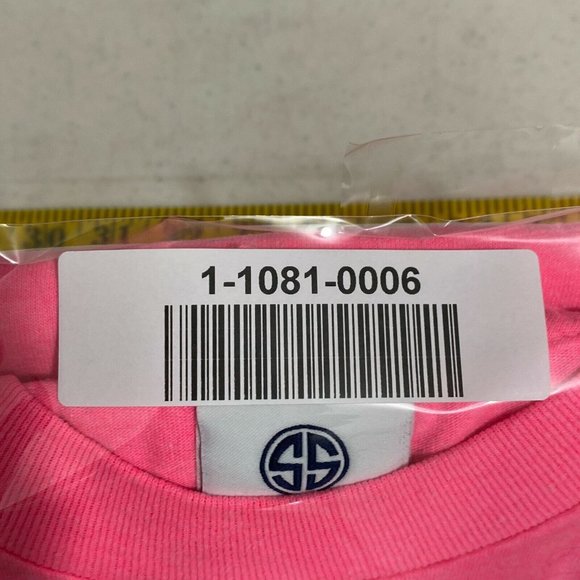 Preppy Classy & Happy Never Goes Out Of Style Womens Pink Graphic T Shirt Size M - Picture 8 of 8